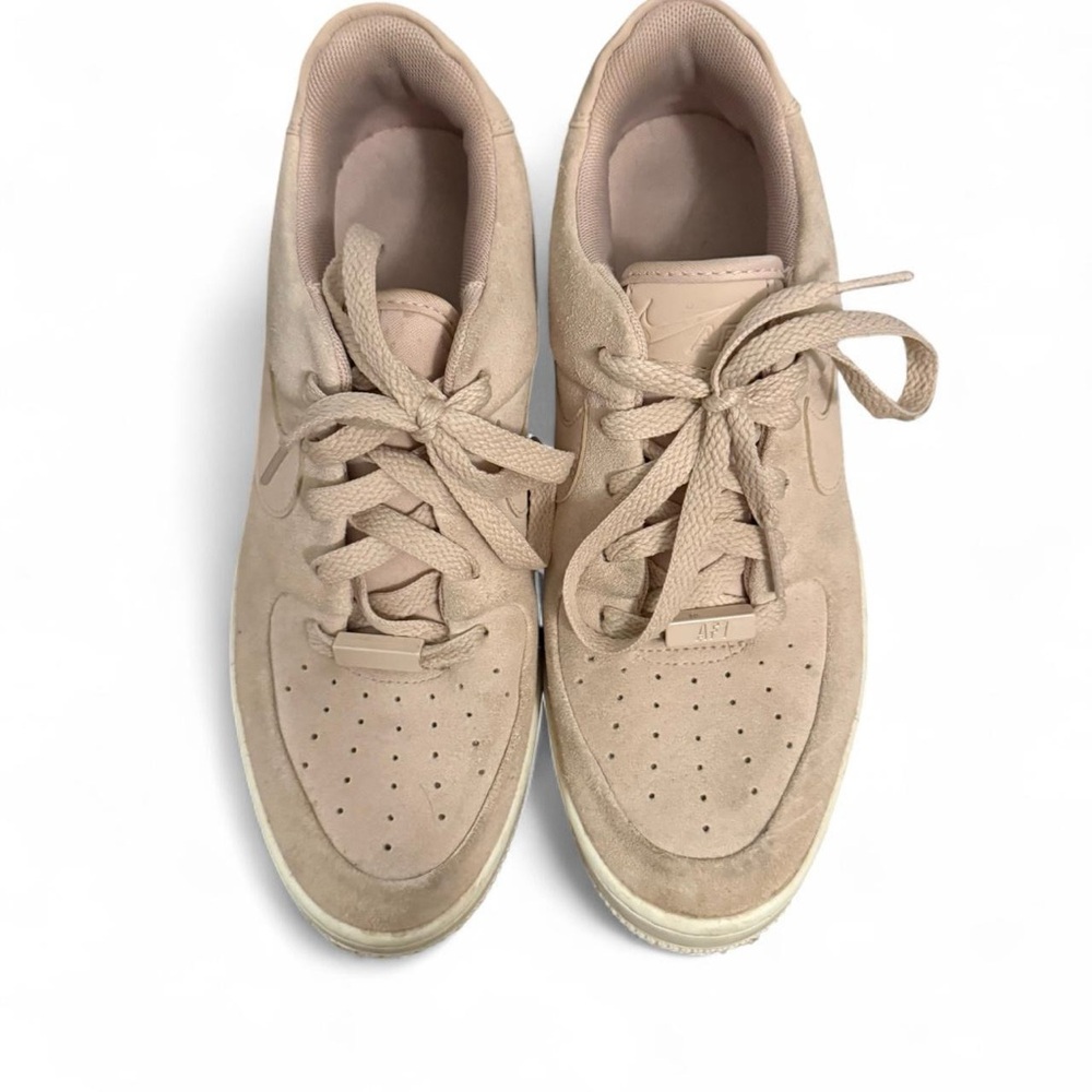 Nike Airforce 1. Suede Light pink